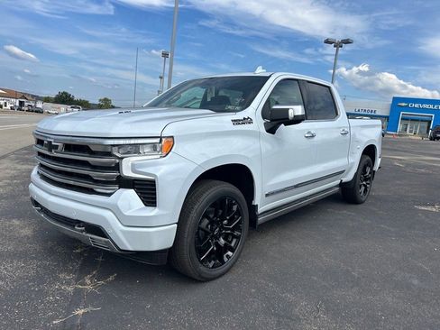 New 2026 Chevrolet Silverado 1500 High Country AWD/4WD image 1