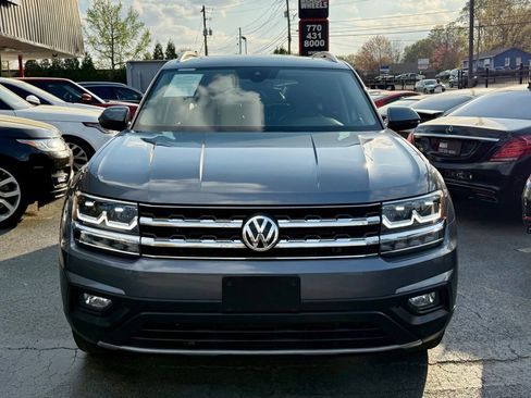 Used 2019 Volkswagen Atlas SE w/ Panoramic Sunroof Package AWD/4WD image 2