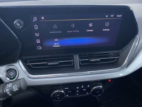 New 2025 Chevrolet Trax LT w/ Driver Confidence Package image 5