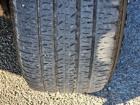 Used 2023 RAM 1500 Laramie AWD/4WD image 11