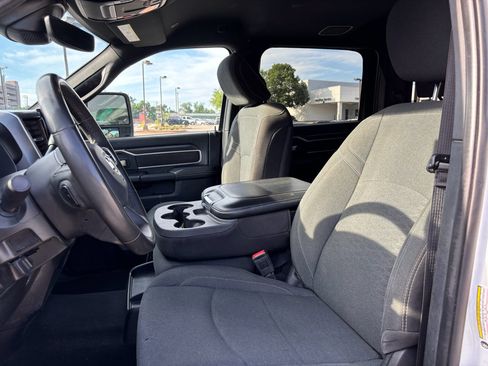 Used 2025 RAM 2500 Big Horn AWD/4WD image 12