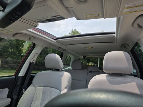 Used 2018 Subaru Forester 2.5i Premium w/ All-Weather Package AWD/4WD image 34