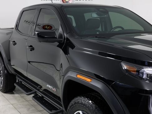 Used 2024 GMC Canyon AT4 w/ AT4 Premium Package image 38