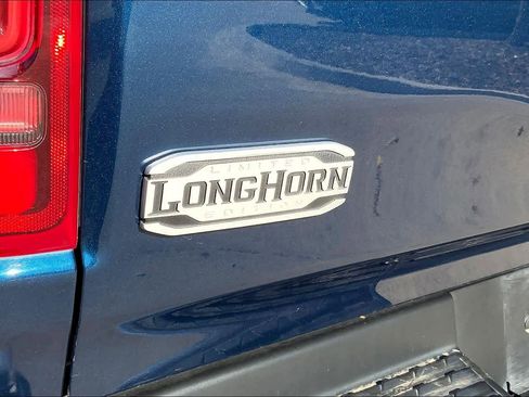 Used 2022 RAM 1500 Limited image 32