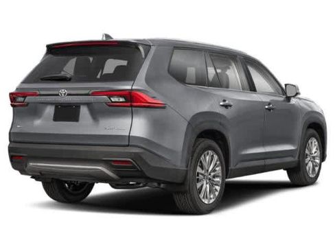 New 2026 Toyota Grand Highlander Platinum image 2