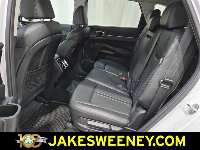 Used 2026 Kia Sorento S w/ S Panoramic Sunroof Package FWD image 13