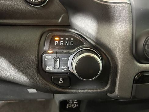 Used 2020 RAM 1500 Big Horn AWD/4WD image 20