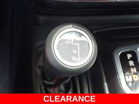 Used 2023 Jeep Wrangler Unlimited Rubicon w/ LED Lighting Group AWD/4WD image 25