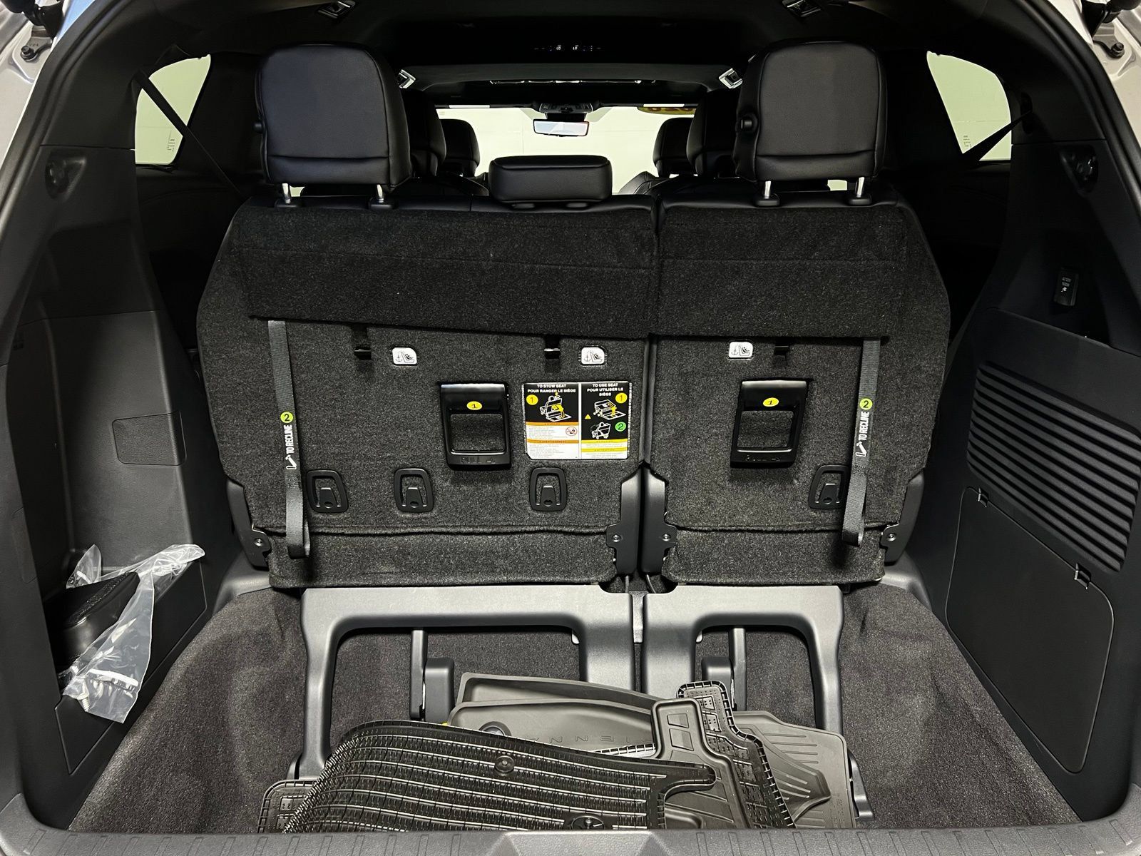 Used 2026 Toyota Sienna Limited FWD image 28