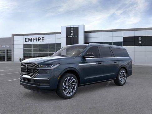 New 2026 Lincoln Navigator L Reserve image 1