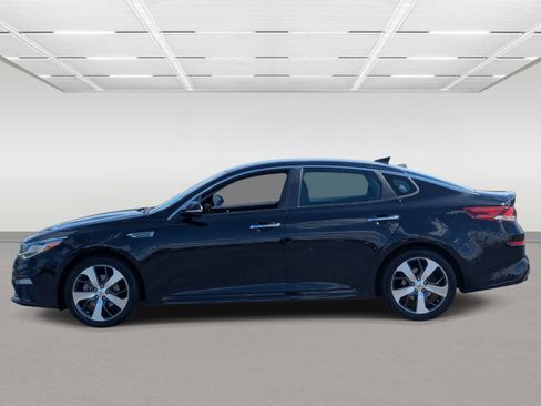 Used 2020 Kia Optima S FWD image 2