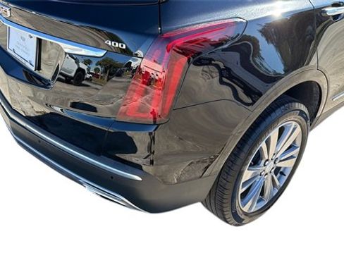 Certified 2025 Cadillac XT5 Premium Luxury image 12