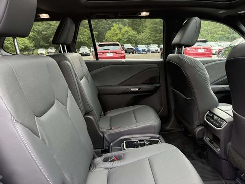 Used 2026 Lexus TX 350 AWD w/ Technology Package image 16