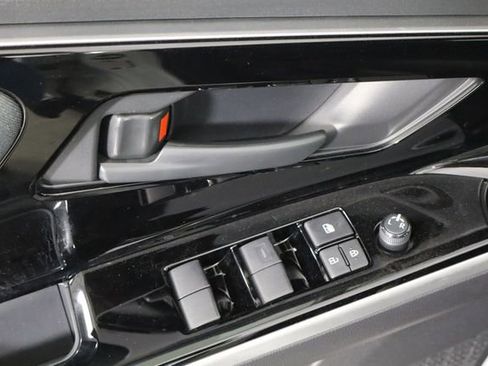Used 2023 Subaru Solterra AWD image 20
