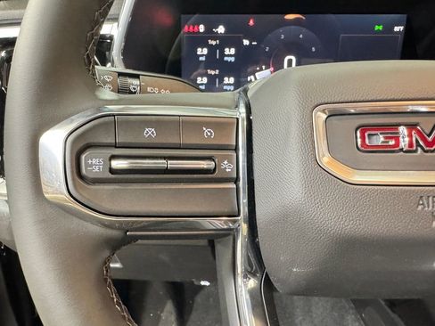 New 2026 GMC Canyon Elevation w/ Convenience Package image 17