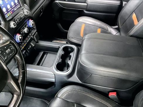 Used 2023 GMC Sierra 2500 AT4 w/ Driver Alert Package I AWD/4WD image 18