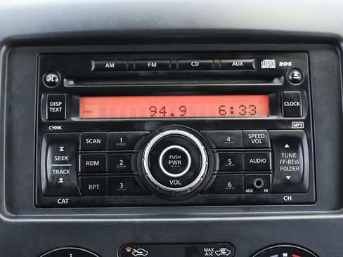 Used 2017 Nissan NV200 S image 24