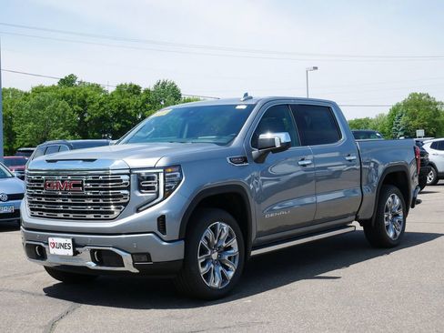 New 2026 GMC Sierra 1500 Denali w/ Denali Reserve Package AWD/4WD image 2