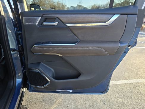 New 2026 GMC Acadia Denali Ultimate image 32