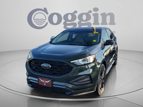 Certified 2024 Ford Edge SE w/ Black Appearance Package AWD/4WD image 2