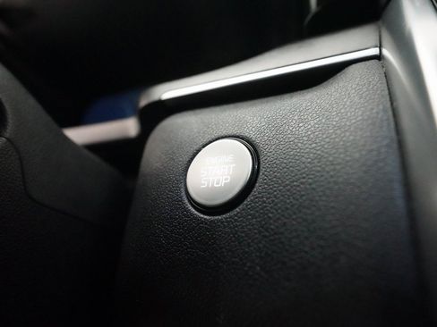 Certified 2023 Kia Sorento SX image 31