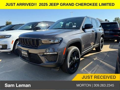 New 2025 Jeep Grand Cherokee Limited w/ Black Appearance Package image 3