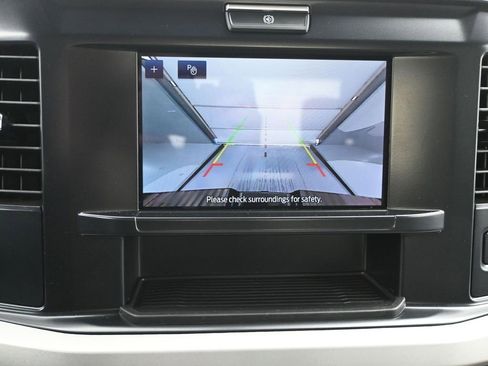 Certified 2025 Ford F250 XLT image 17