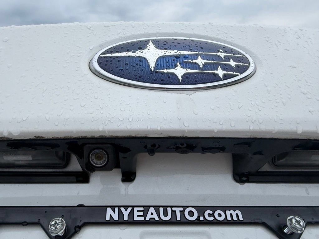 Used 2017 Subaru Outback 2.5i Limited AWD/4WD image 47