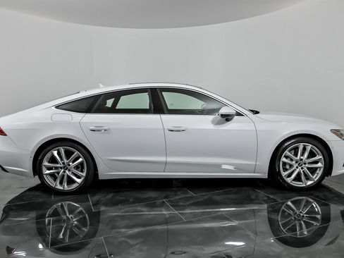 Used 2022 Audi A7 3.0T Premium w/ Convenience Package AWD/4WD image 14