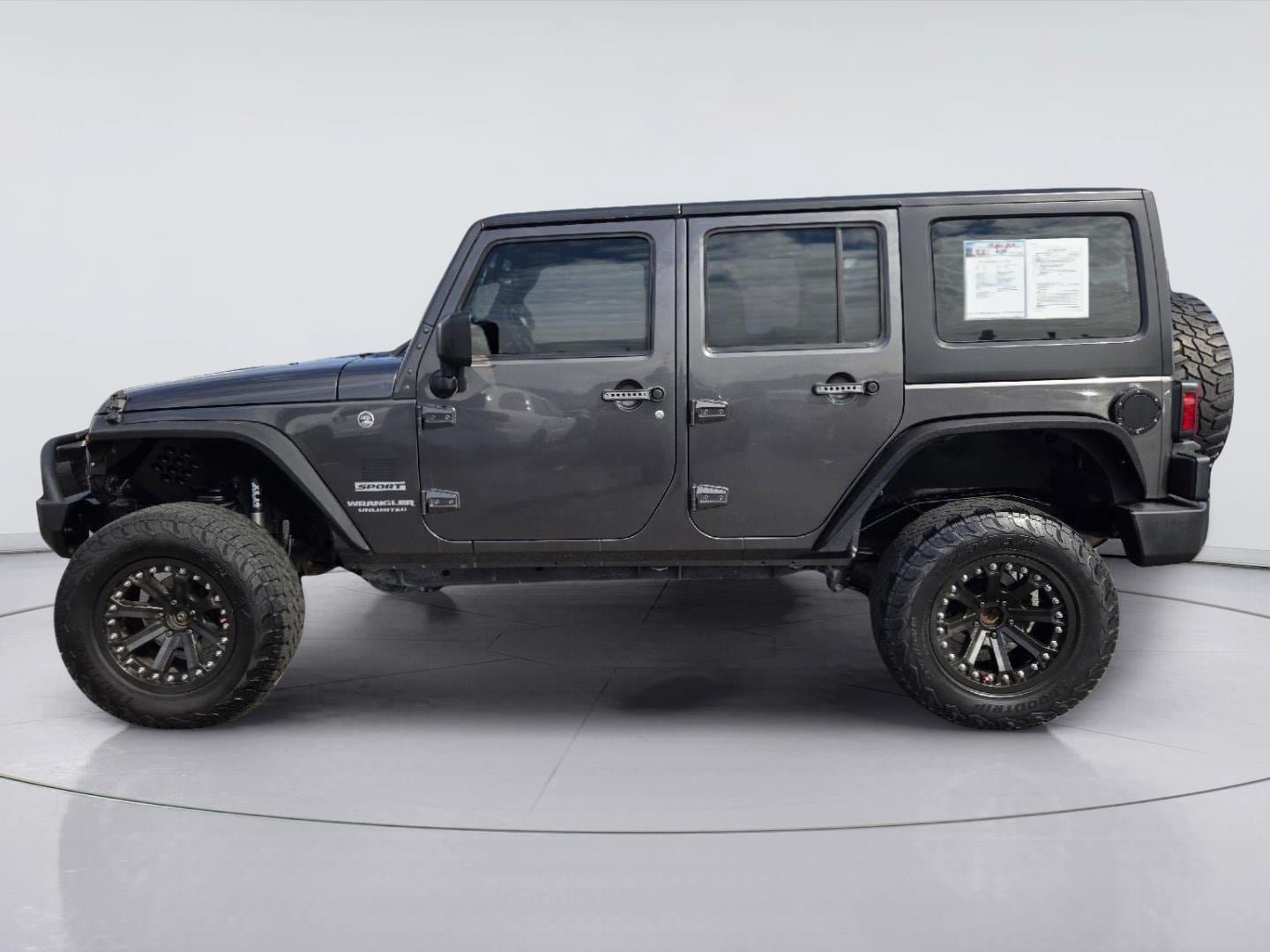 Used 2017 Jeep Wrangler Unlimited Sport w/ Connectivity Group AWD/4WD image 5