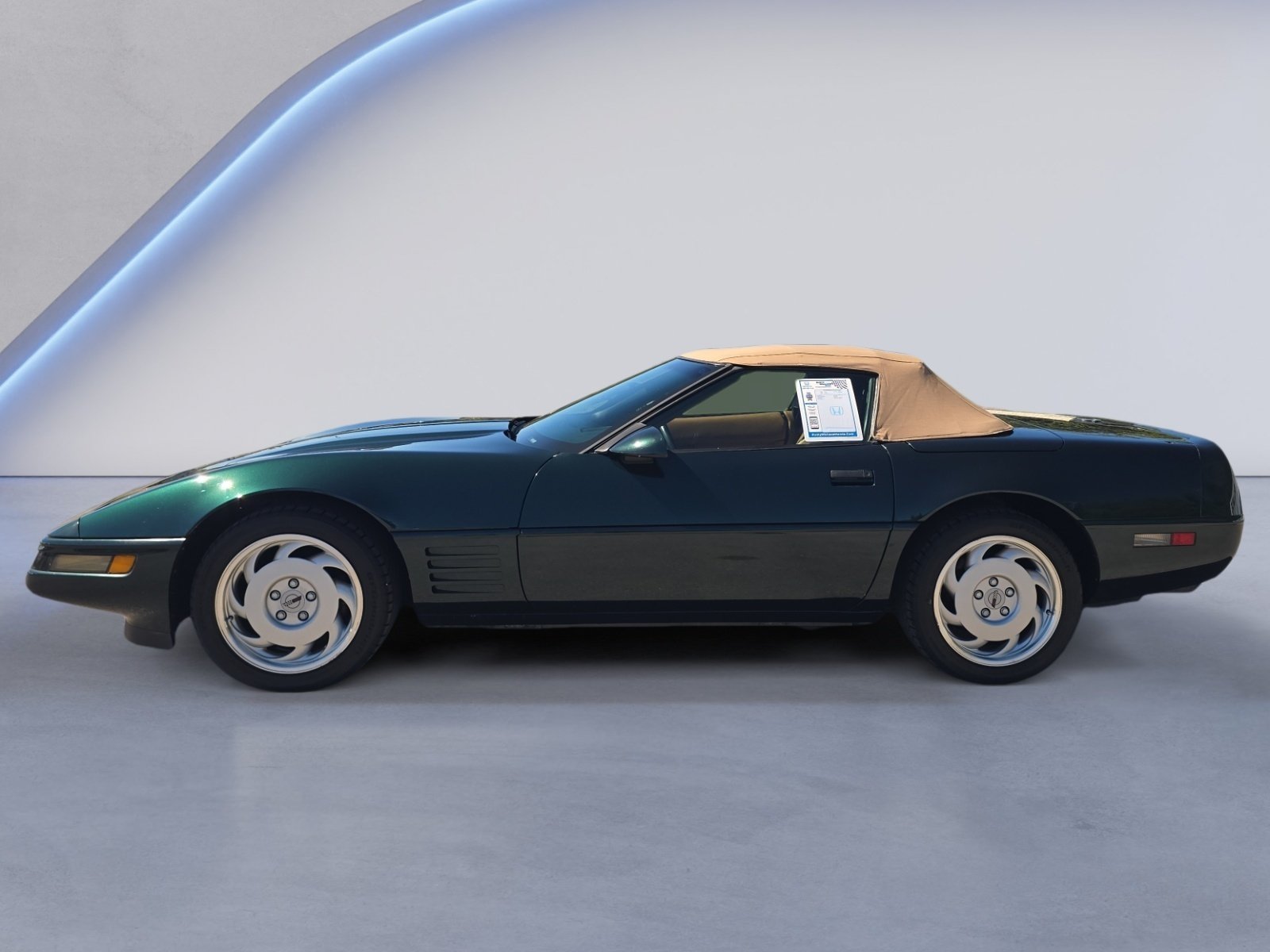 Used 1991 Chevrolet Corvette Convertible RWD image 2