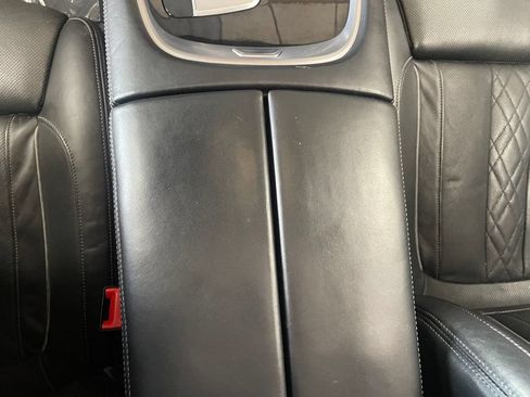 Used 2018 BMW M760i xDrive w/ Luxury Rear Seating Package AWD/4WD image 38