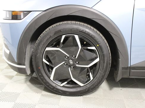 Used 2024 Hyundai Ioniq 5 SEL image 27