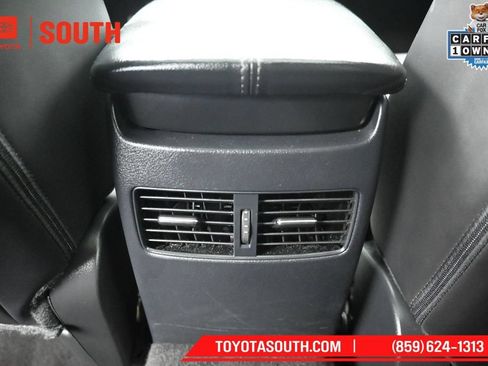 Used 2025 MAZDA CX-30 AWD 2.5 S w/ Preferred Package image 24