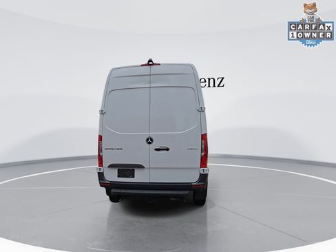 Used 2023 Mercedes-Benz Sprinter 2500 image 7