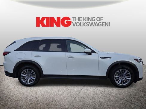 Used 2024 MAZDA CX-90 Plug-In Hybrid w/ Preferred AWD/4WD image 2