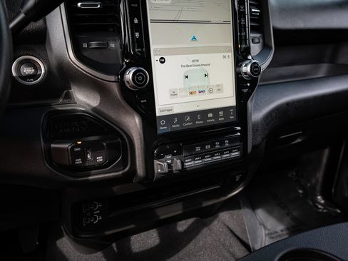 New 2026 RAM 3500 Tradesman AWD/4WD image 25