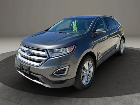 Used 2017 Ford Edge SEL w/ Equipment Group 201A AWD/4WD image 3