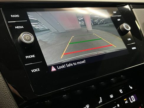 Used 2023 Volkswagen Arteon SEL Premium AWD/4WD image 30