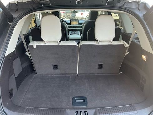 Used 2023 Lincoln Aviator Black Label w/ Dynamic Handling Package image 12