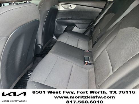 Certified 2022 Kia Forte LXS w/ LXS Technology Package FWD image 28