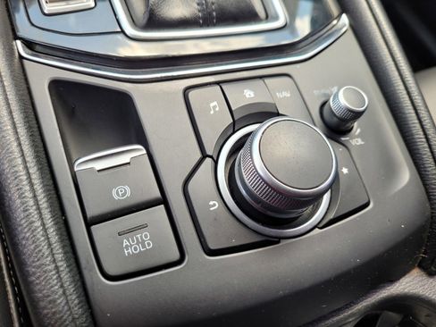 Used 2020 MAZDA CX-5 Touring FWD image 23