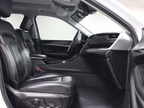 Used 2023 Jeep Grand Cherokee L Limited image 21