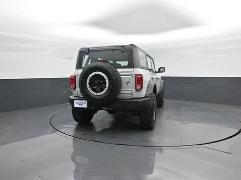 New 2026 Ford Bronco 4-Door w/ Sasquatch Package AWD/4WD image 7