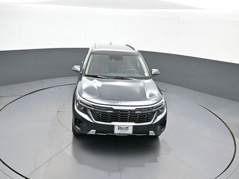 Used 2025 Kia Seltos S AWD/4WD image 34