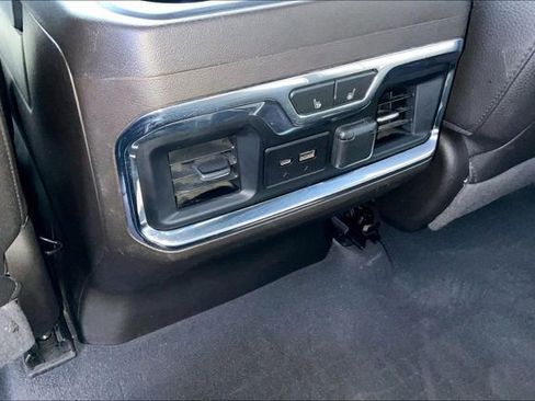 Used 2023 GMC Sierra 2500 Denali w/ Denali Ultimate Package AWD/4WD image 24