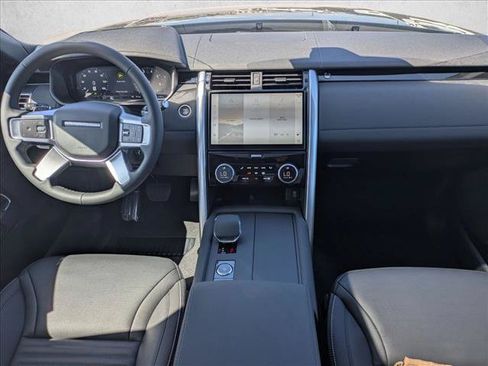 New 2026 Land Rover Discovery S AWD/4WD image 15