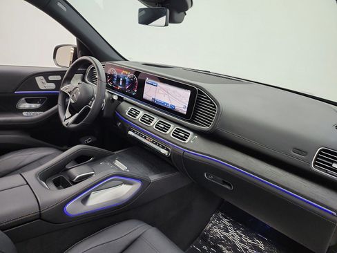Certified 2025 Mercedes-Benz GLE 450 4MATIC image 26