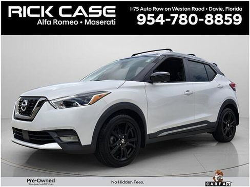 Used 2020 Nissan Kicks SR w/ Exterior Package FWD image 1