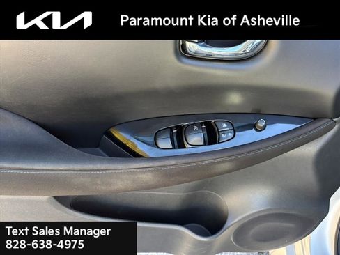 Used 2018 Nissan Leaf SV w/ SV Technology Package image 24